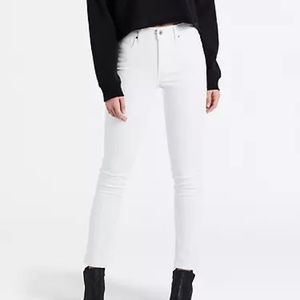Levi’s 721 high rise skinny jeans. NWT